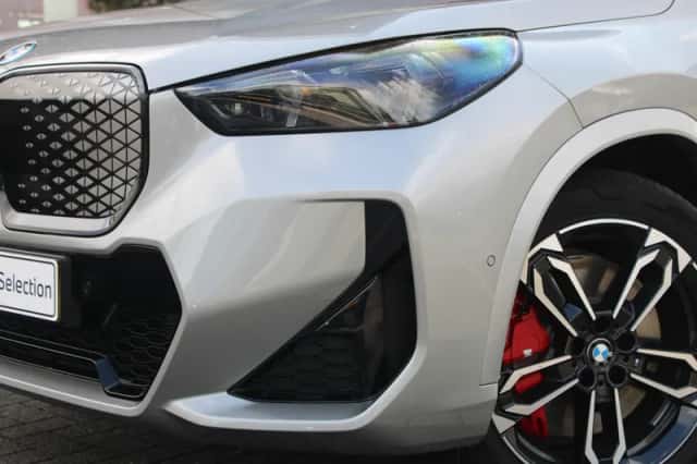BMW iX1 (2026) thumbnail 4