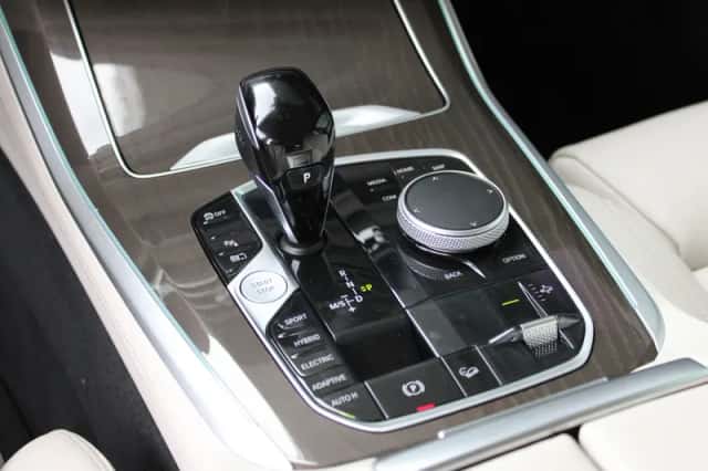 BMW X5 (2022) thumbnail 6