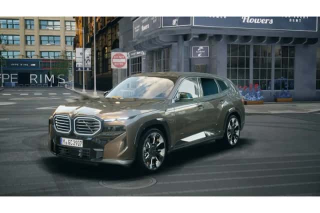 BMW XM (2026) thumbnail 1