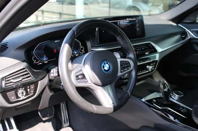 BMW 5-Serie (2023) thumbnail 2