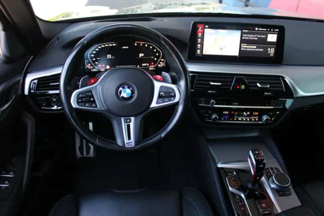 BMW M5 (2021) thumbnail 4