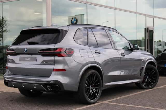 BMW X5 (2026) thumbnail 2