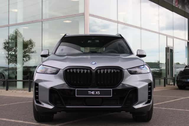 BMW X5 (2026) thumbnail 6
