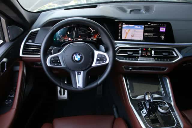 BMW X6 (2022) thumbnail 2