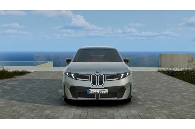 BMW iX3 (2026) thumbnail 3