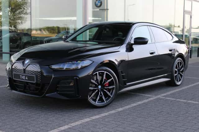 BMW i4 (2026) thumbnail 1