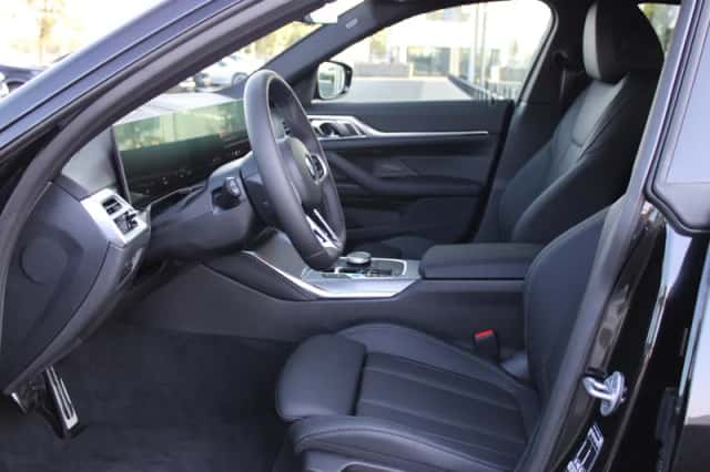 BMW i4 (2026) thumbnail 6