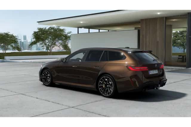 BMW M5 (2026) thumbnail 2