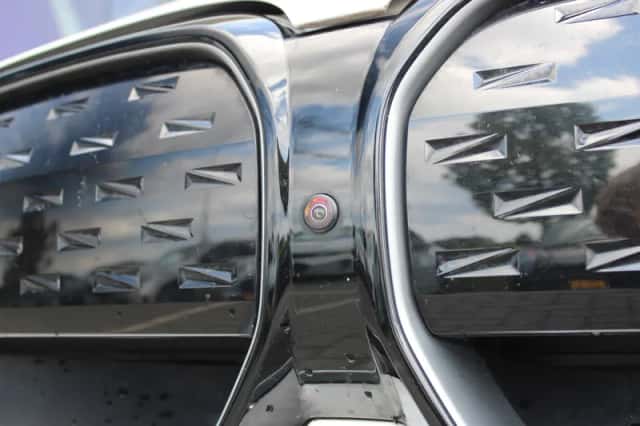 BMW iX3 (2021) thumbnail 5