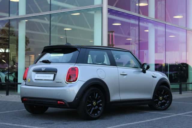 MINI Mini Electric (2023) thumbnail 5