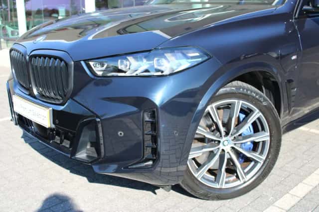 BMW X5 (2023) thumbnail 5