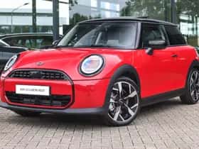 MINI Hatchback (2024)