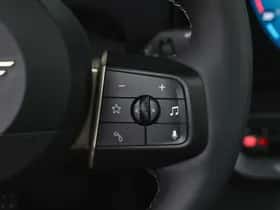 MINI Hatchback (2024) thumbnail 14