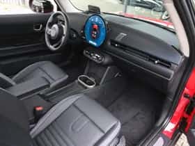 MINI Hatchback (2024) thumbnail 9