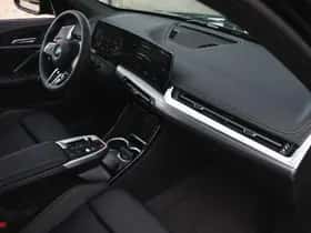 BMW X1 (2024) thumbnail 9