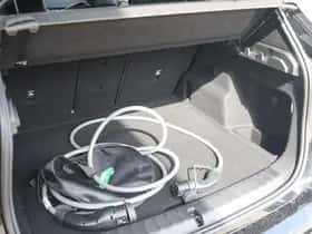 BMW X1 (2024) thumbnail 30