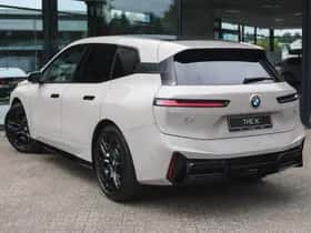 BMW iX (2026) thumbnail 2