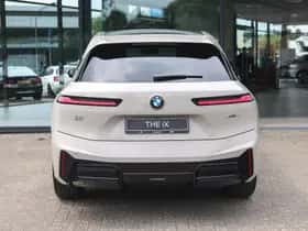 BMW iX (2026) thumbnail 6
