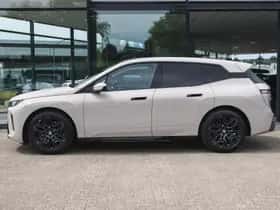 BMW iX (2026) thumbnail 7