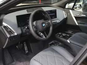 BMW iX (2026) thumbnail 8