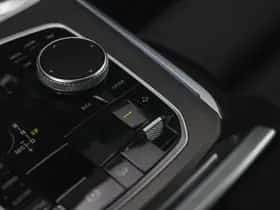 BMW X5 (2021) thumbnail 16