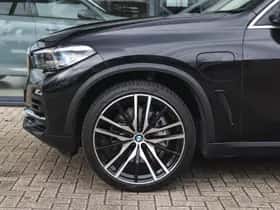 BMW X5 (2021) thumbnail 4