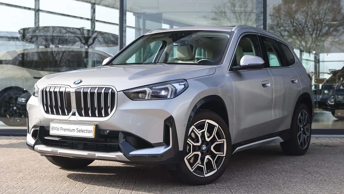 BMW X1 (2025) — foto 1
