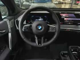 BMW iX (2026) thumbnail 3