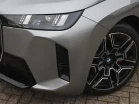 BMW iX (2026) thumbnail 29