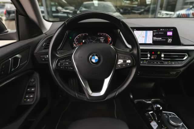 BMW 2-Serie (2023) thumbnail 3