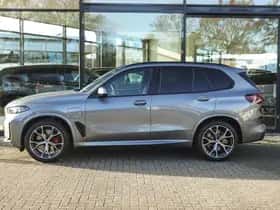 BMW X5 (2024) thumbnail 8