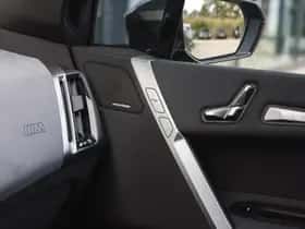 BMW iX (2025) thumbnail 13