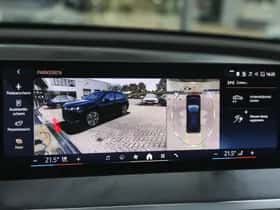 BMW iX (2025) thumbnail 22