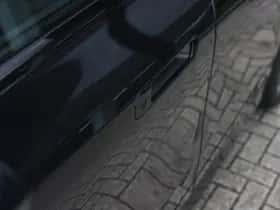 BMW iX (2025) thumbnail 32