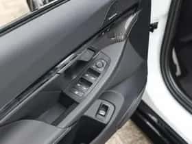 BMW i5 (2025) thumbnail 13