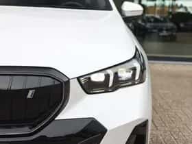 BMW i5 (2025) thumbnail 33