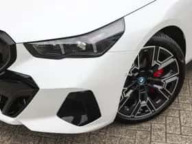 BMW i5 (2025) thumbnail 34