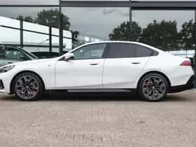 BMW i5 (2025) thumbnail 7