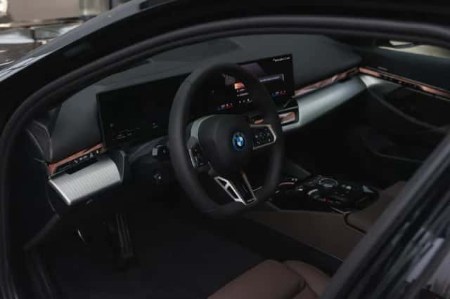 BMW 5-Serie (2026) thumbnail 3