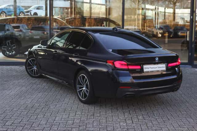 BMW 5-Serie (2021) thumbnail 2