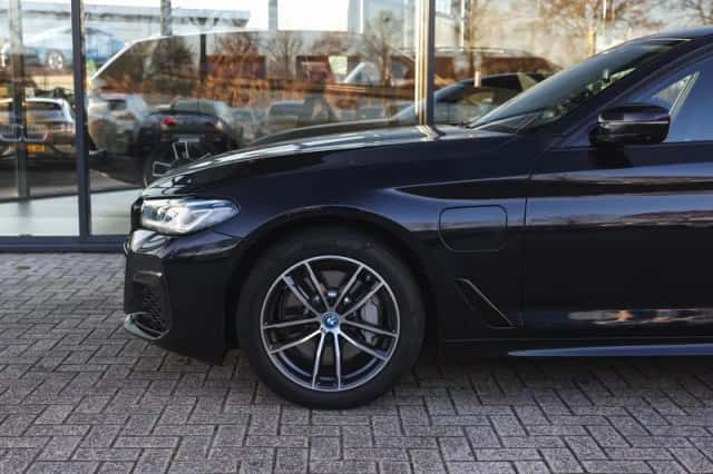 BMW 5-Serie (2021) thumbnail 4