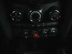 MINI Hatchback (2021) thumbnail 14