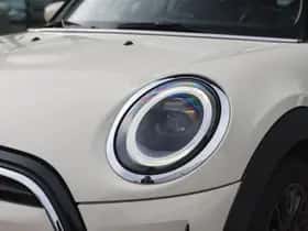 MINI Hatchback (2021) thumbnail 22