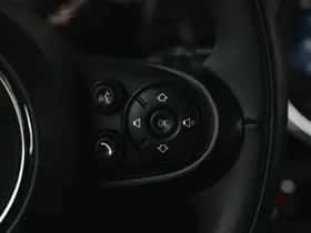 MINI Electric (2020) thumbnail 13