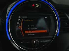 MINI Electric (2020) thumbnail 17
