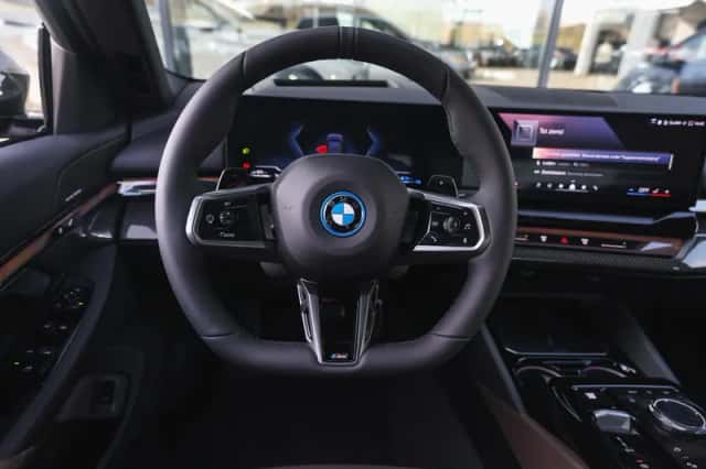 BMW 5-Serie (2026) thumbnail 3