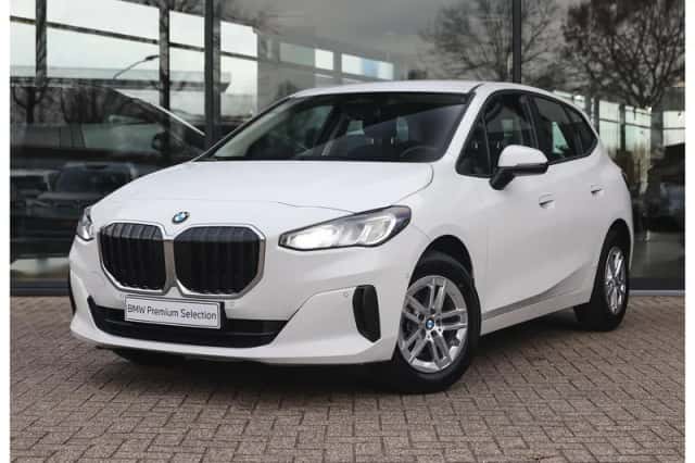 BMW 2-Serie (2024) thumbnail 1