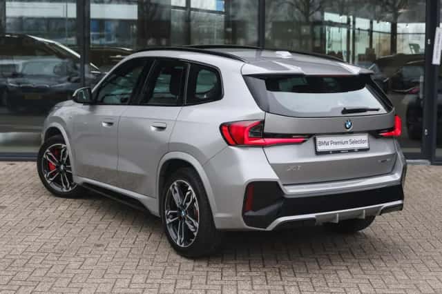 BMW X1 (2025) thumbnail 2