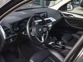 BMW X3 (2021) thumbnail 9