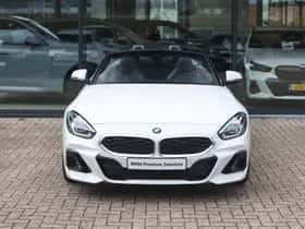 BMW Z4 (2025) thumbnail 5